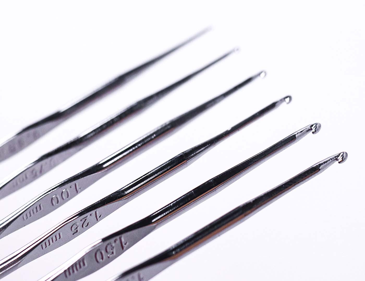 Single Ended Steel Crochet Hooks