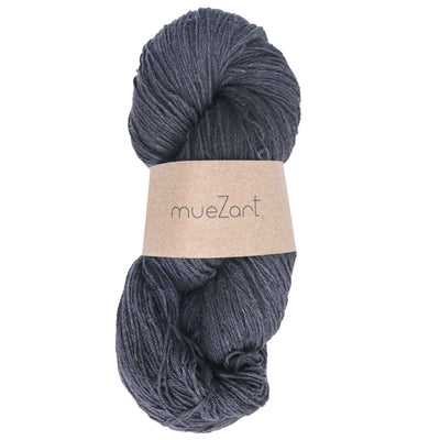 Natural dyed 15/3 Light fingering yarn
